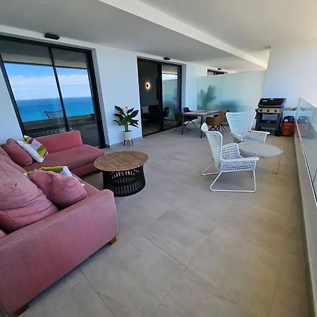 Apartment Seaviews Front Face Unit *